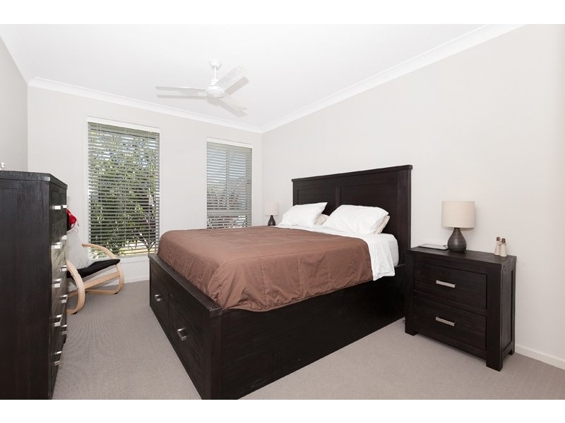26 Valentine Circuit, Augustine Heights QLD 4300