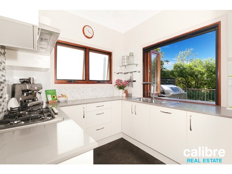 84 Jubilee Terrace, Bardon QLD 4065