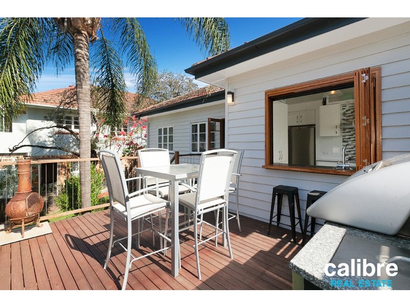 84 Jubilee Terrace, Bardon QLD 4065