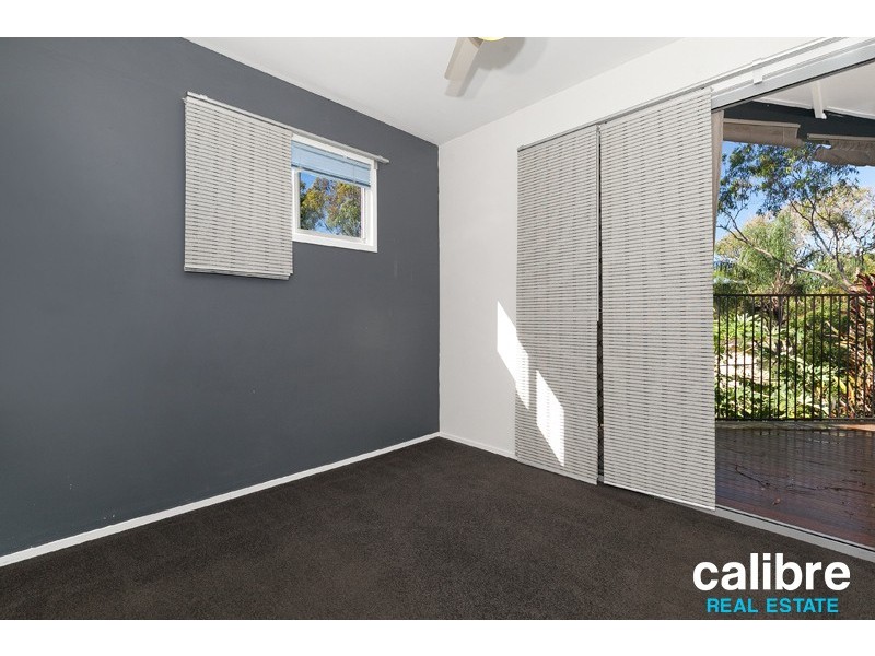 8 View Crescent, Arana Hills QLD 4054