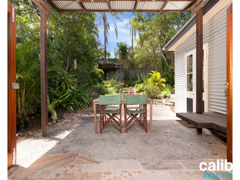 21 Dean Street, Red Hill QLD 4059