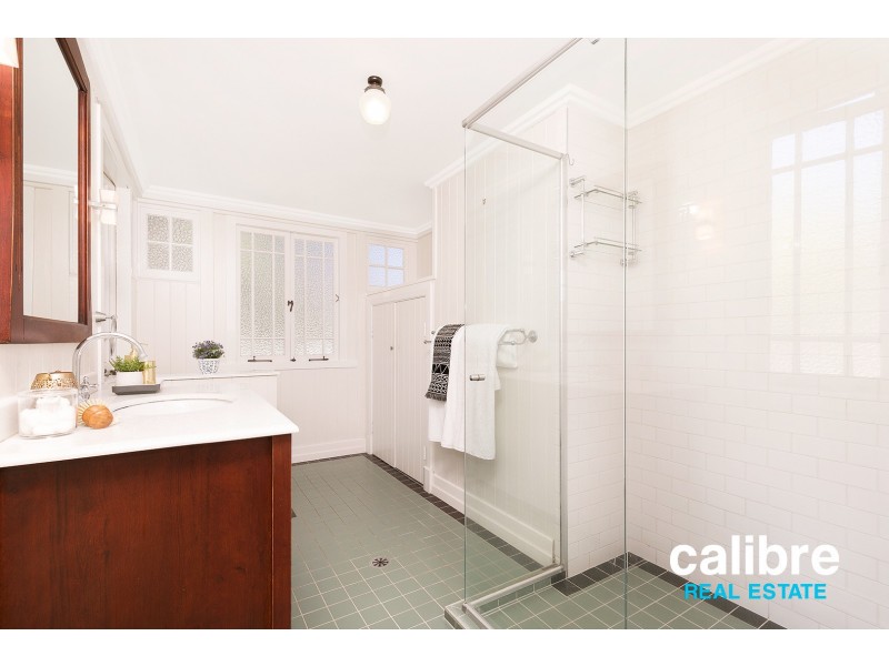 43 Atthow Avenue, Ashgrove QLD 4060
