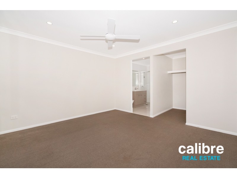 24 Kakadu Court, North Lakes QLD 4509