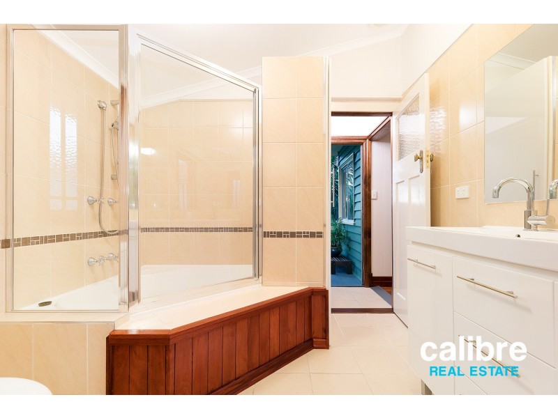 190 Waterworks Road, Ashgrove QLD 4060