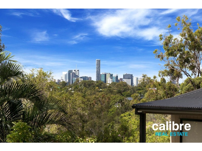 11 Vista Street, Bardon QLD 4065