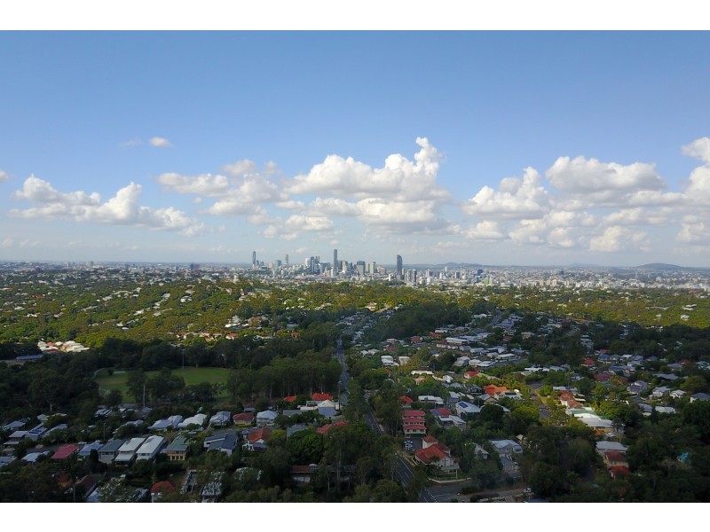 11 Vista Street, Bardon QLD 4065