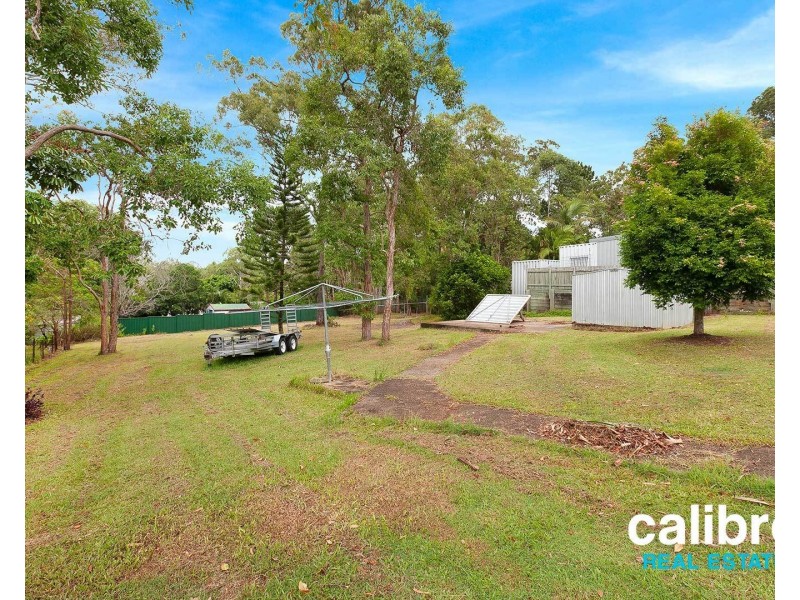 10 Tingi Avenue, Tanah Merah QLD 4128