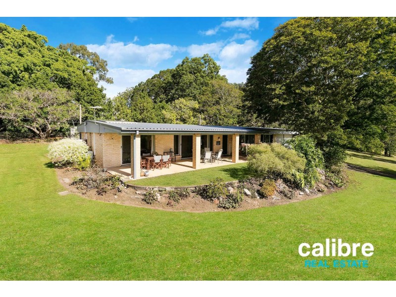 2 Sugars Road, Bellbowrie QLD 4070