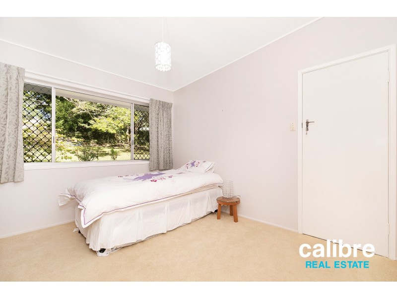 2 Sugars Road, Bellbowrie QLD 4070