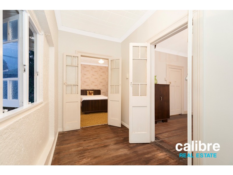 8 Vale Street, Kelvin Grove QLD 4059