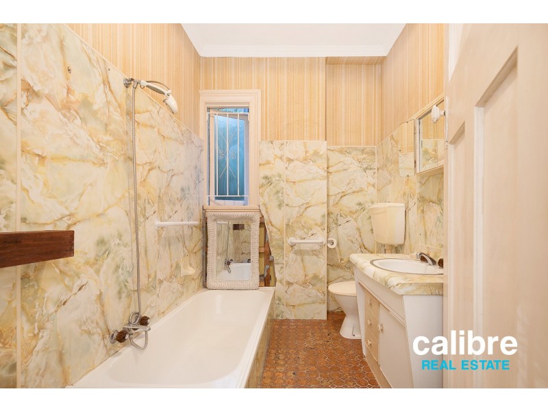 8 Vale Street, Kelvin Grove QLD 4059