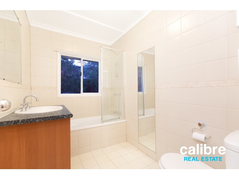 19 Confederate Street, Red Hill QLD 4059