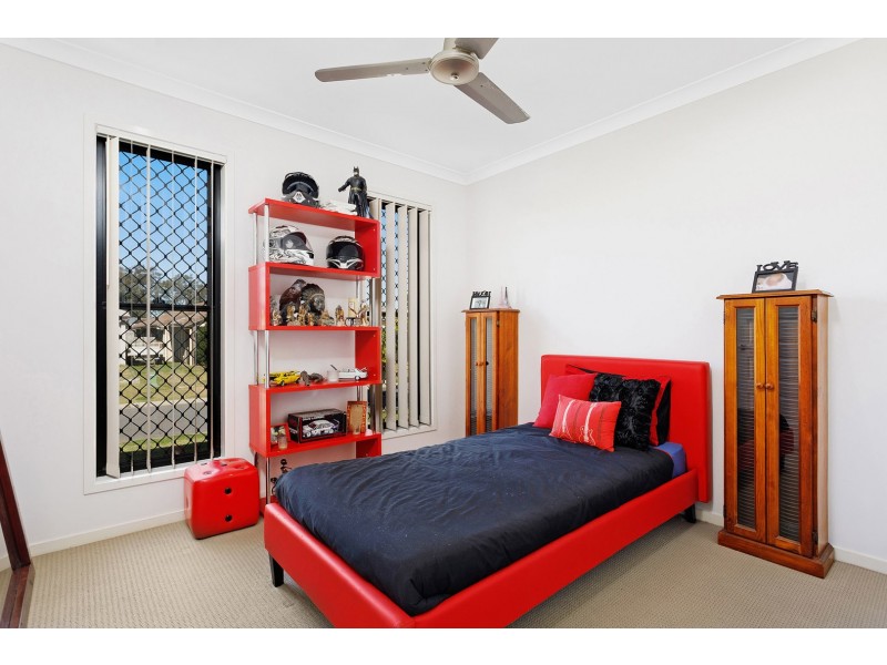 16 Miers Crescent, Murrumba Downs QLD 4503