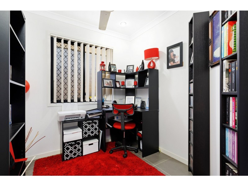 16 Miers Crescent, Murrumba Downs QLD 4503
