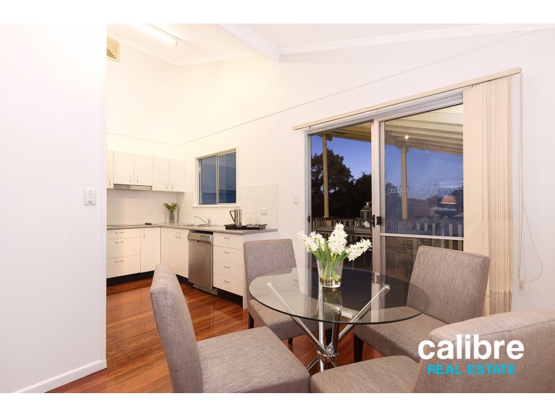 57 Illuta Avenue, Ferny Hills QLD 4055