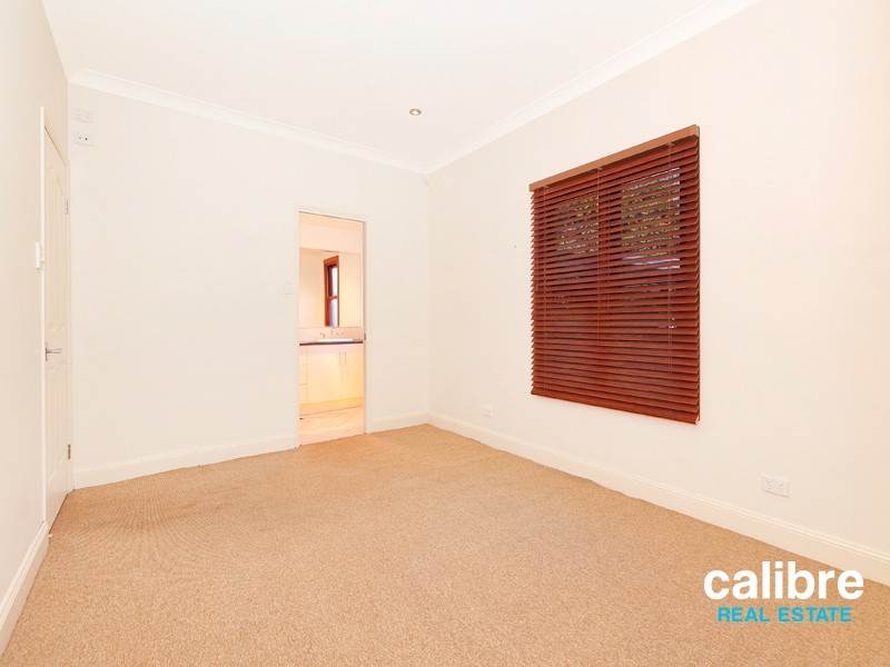 39 Gaunt Street, Newmarket QLD 4051