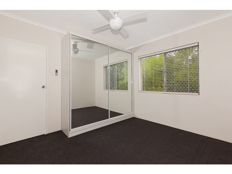 4/81 Chaucer Street, Moorooka QLD 4105