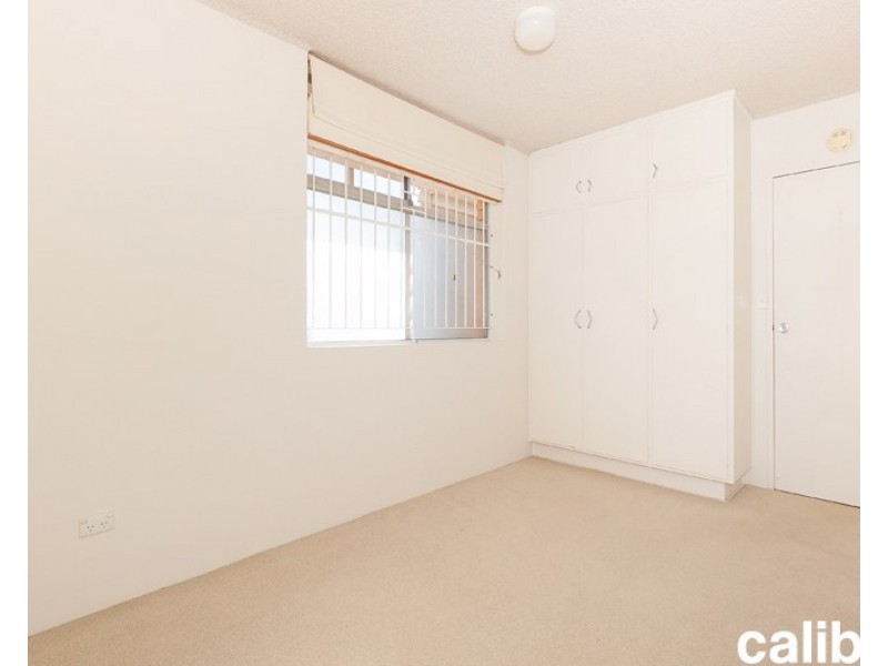 2/57 Brisbane Street, St Lucia QLD 4067