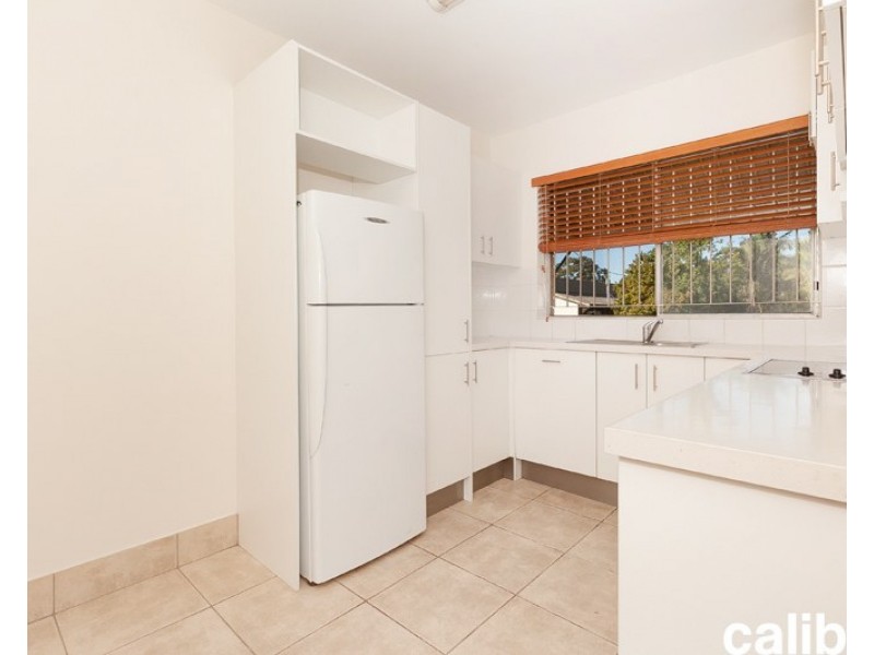 2/57 Brisbane Street, St Lucia QLD 4067