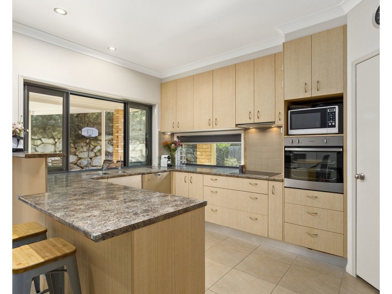 30 Ironbark Circuit, Everton Hills QLD 4053