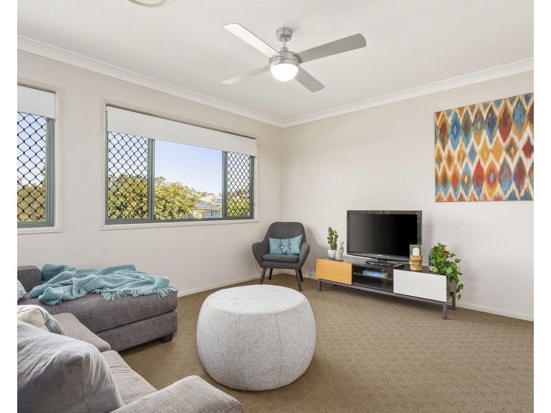 30 Ironbark Circuit, Everton Hills QLD 4053