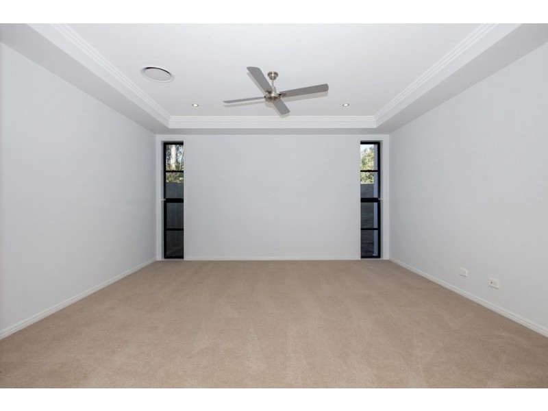 11 Merino Close, Ferny Grove QLD 4055