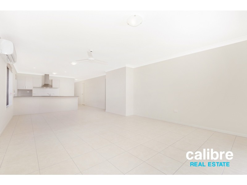 92 Daydream Crescent, Springfield Lakes QLD 4300