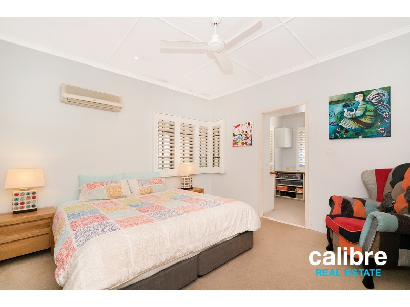 74 St Johns Avenue, Ashgrove QLD 4060