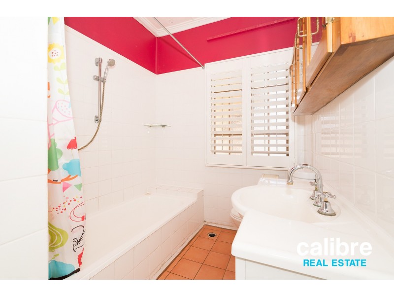 74 St Johns Avenue, Ashgrove QLD 4060