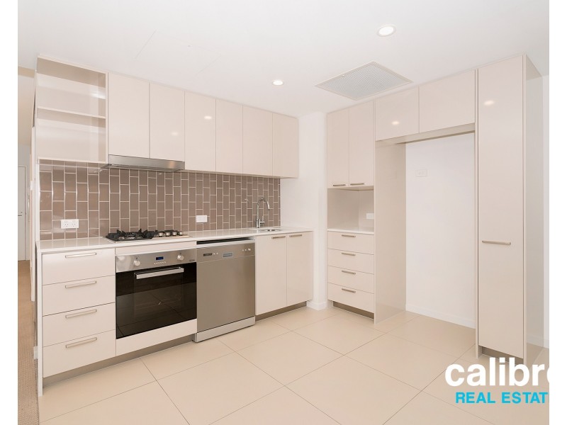 2110/35 Burdett Street, Albion QLD 4010