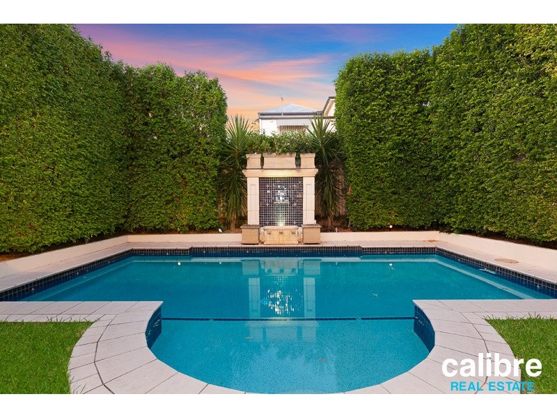 12 Milne Street, Clayfield QLD 4011