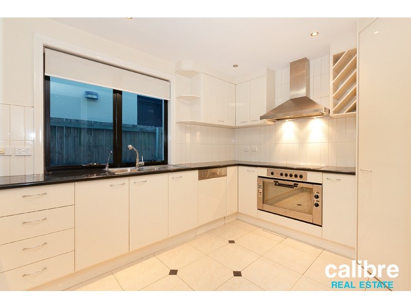 12 Milne Street, Clayfield QLD 4011