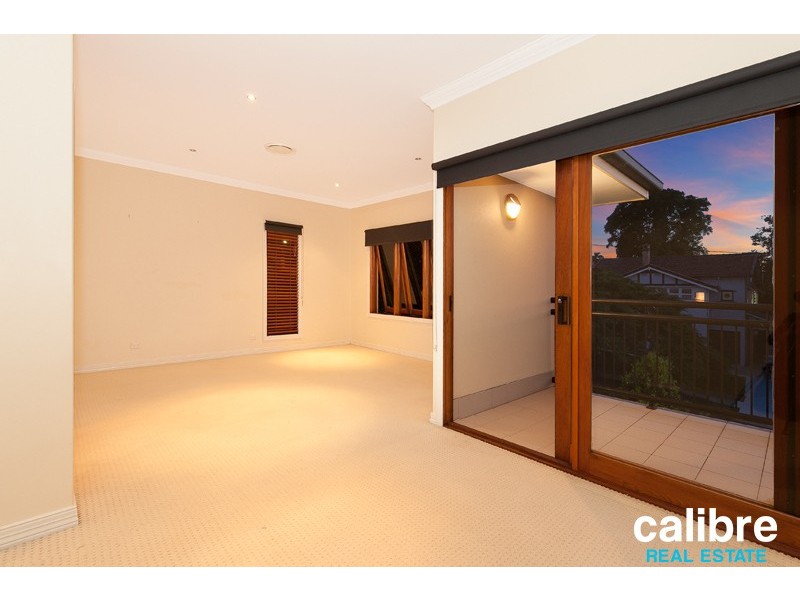 12 Milne Street, Clayfield QLD 4011