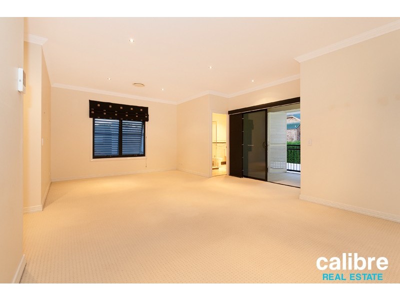 12 Milne Street, Clayfield QLD 4011