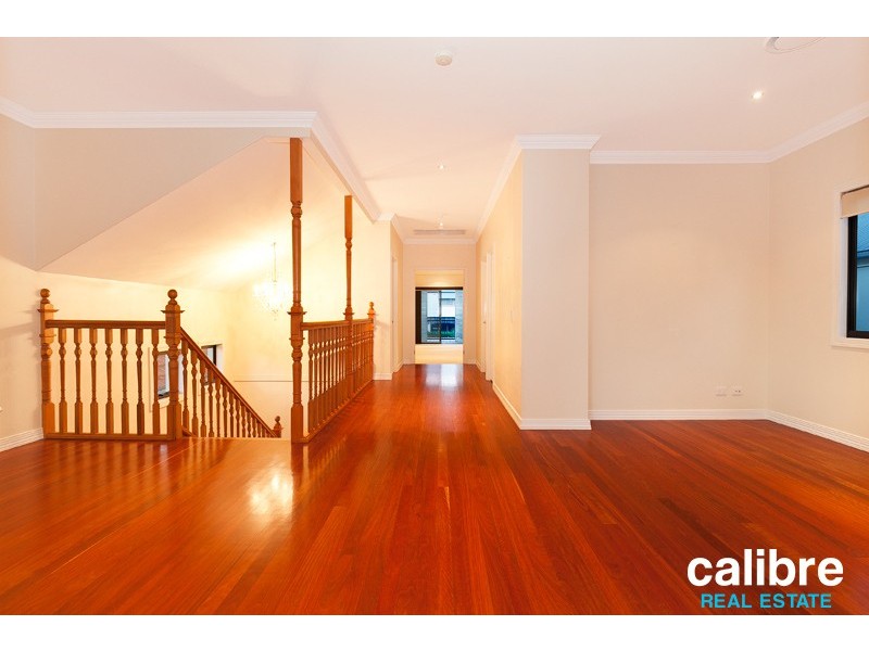 12 Milne Street, Clayfield QLD 4011