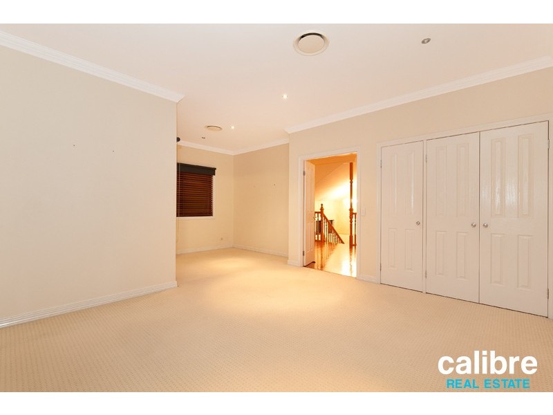 12 Milne Street, Clayfield QLD 4011