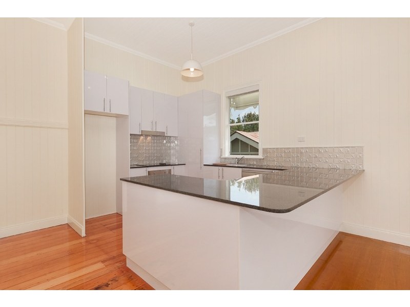 92 Beaconsfield Terrace, Gordon Park QLD 4031