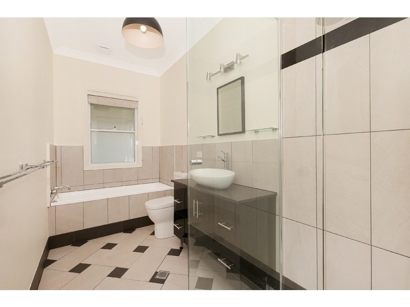 92 Beaconsfield Terrace, Gordon Park QLD 4031
