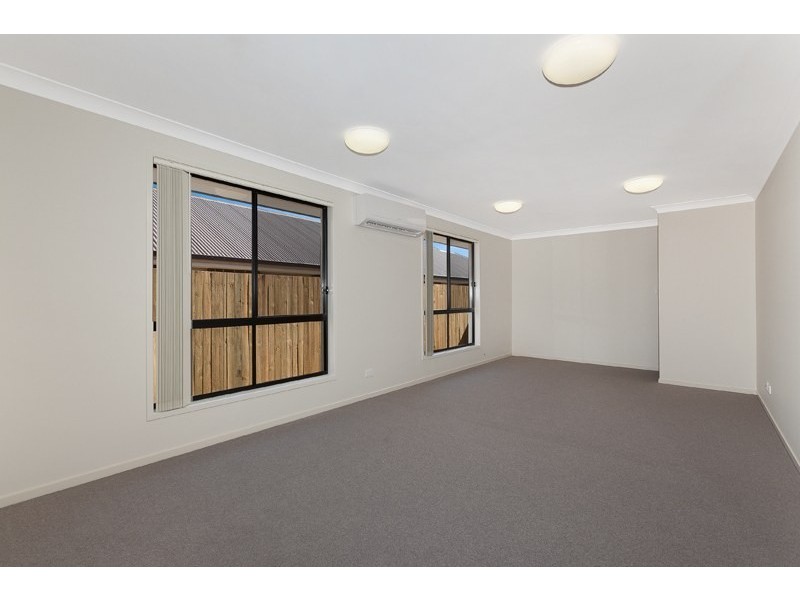 29 Hallvard Crescent, Augustine Heights QLD 4300