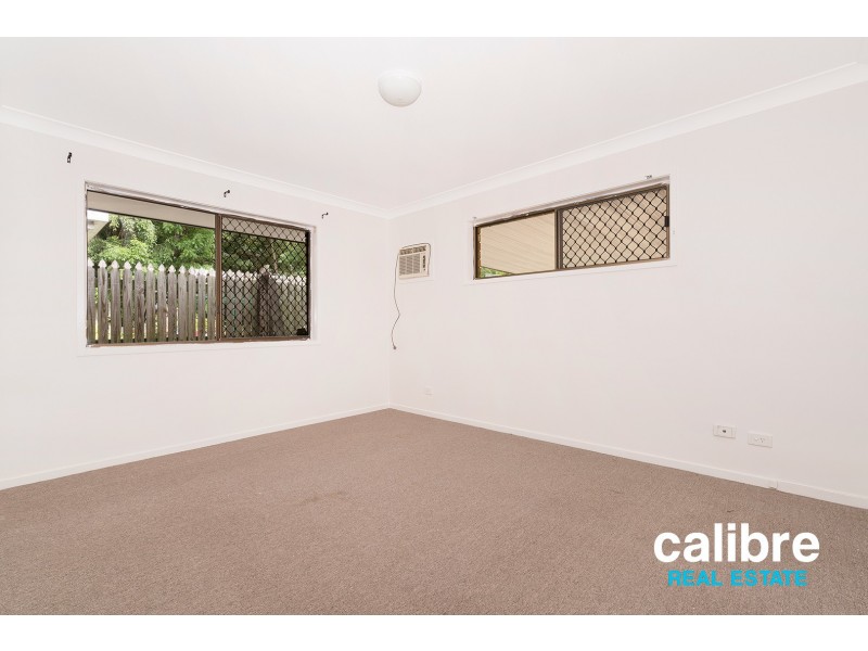 22 Landsdowne Street, Coorparoo QLD 4151