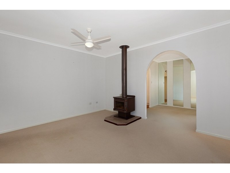 11 Acacia Place, Camira QLD 4300