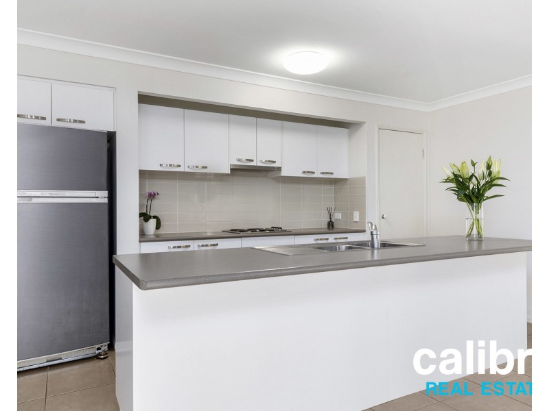 10 Yarrow Circuit, Griffin QLD 4503