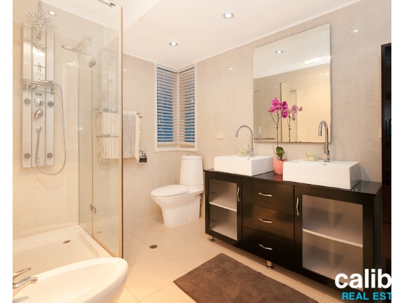 1 Myagah Road, Ashgrove QLD 4060