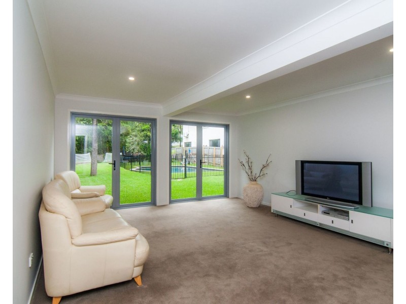 141 Broseley Road, Toowong QLD 4066