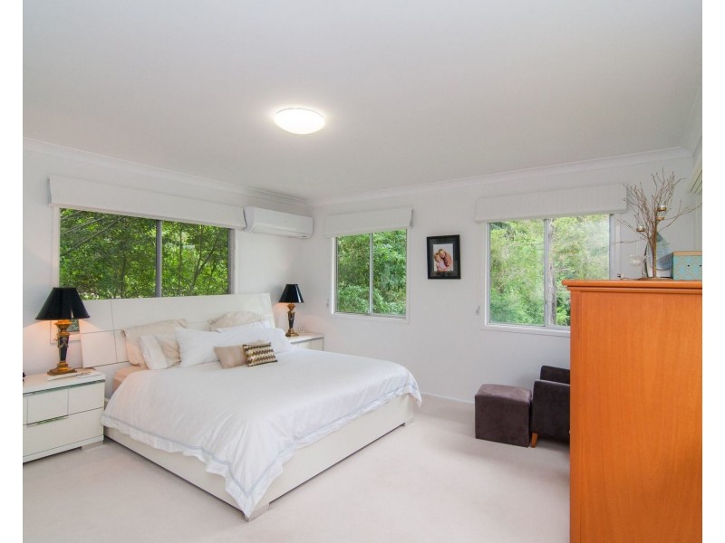 141 Broseley Road, Toowong QLD 4066