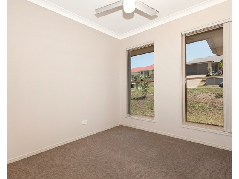 29 Eric Drive, Blackstone QLD 4304