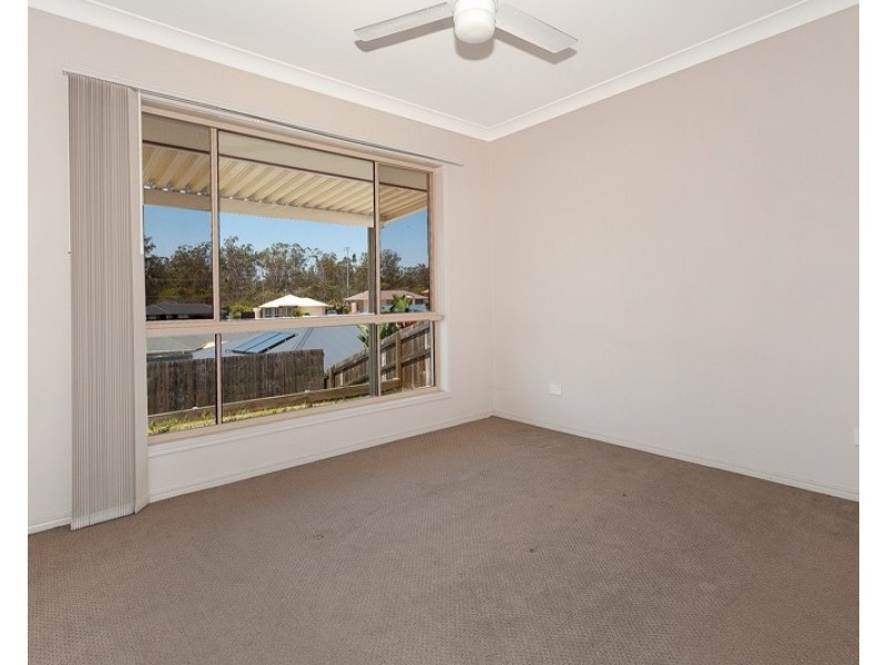 29 Eric Drive, Blackstone QLD 4304