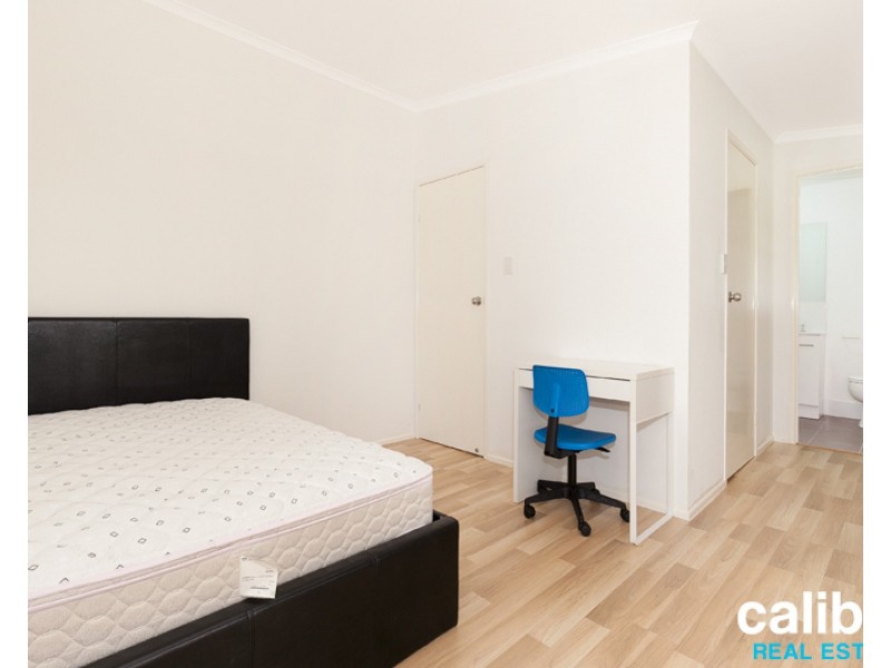 148 Jerrang Street, Indooroopilly QLD 4068