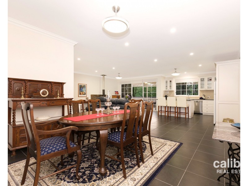 32 Springbrook Place, Moggill QLD 4070