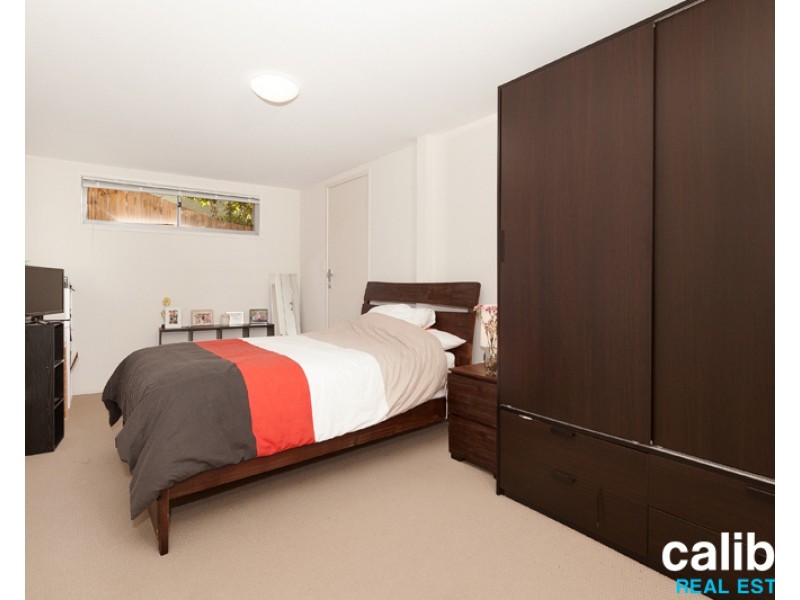 5/1 Jacaranda Lane, Red Hill QLD 4059